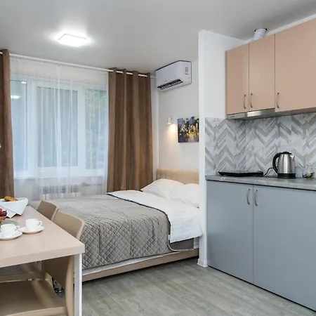 Myfreedom Apartments: Metro Klovska, Near Military Hospital Kyiv Exterior photo