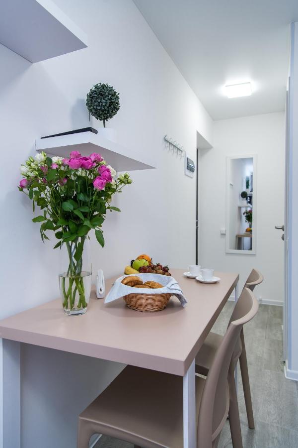 Apartment Myfreedom Apartments: Metro Klovska, Near Military Hospital Kyiv